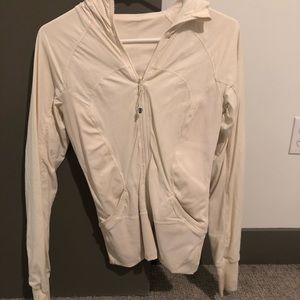 Lulu lemon jacket size 4